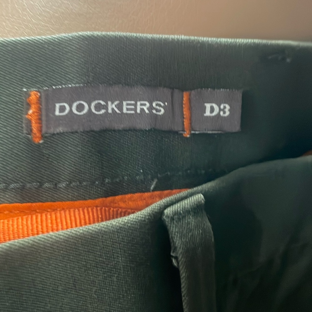 Dockers D3 Casual Forest Green Dress Pants 36x34